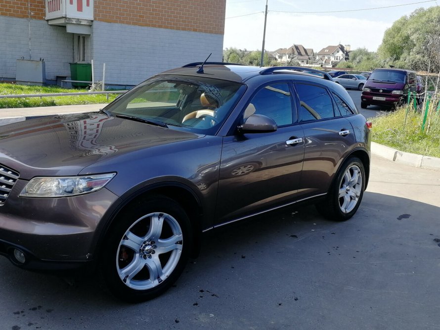 Infiniti fx35 2008