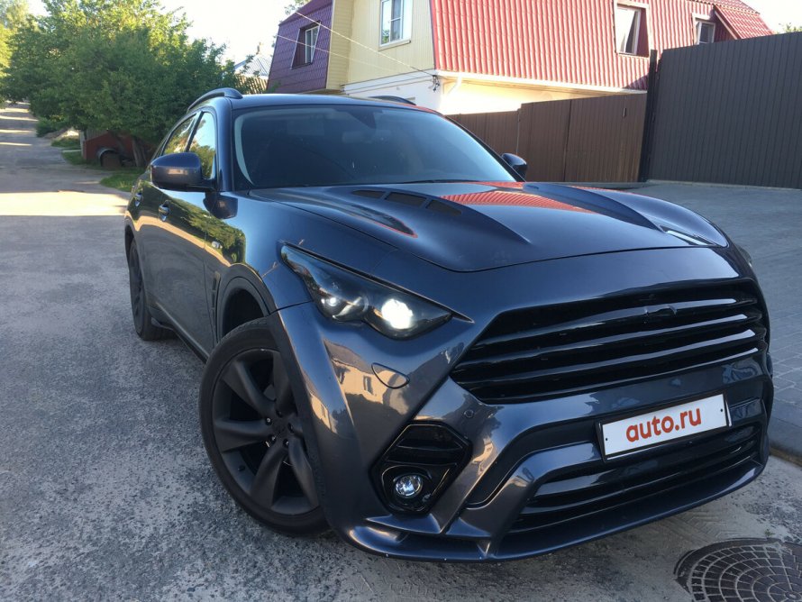 Инфинити qx70 серый