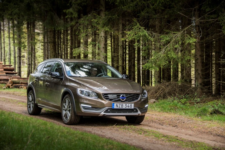 Вольво кросс Кантри v60