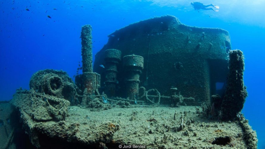 Морское дно затонувший корабль