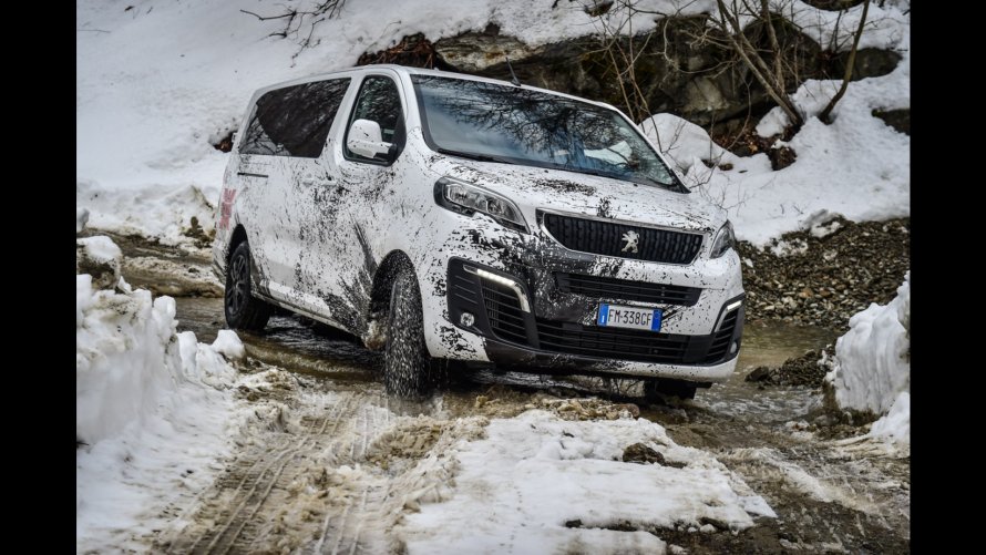 Peugeot traveller 4x4 салон