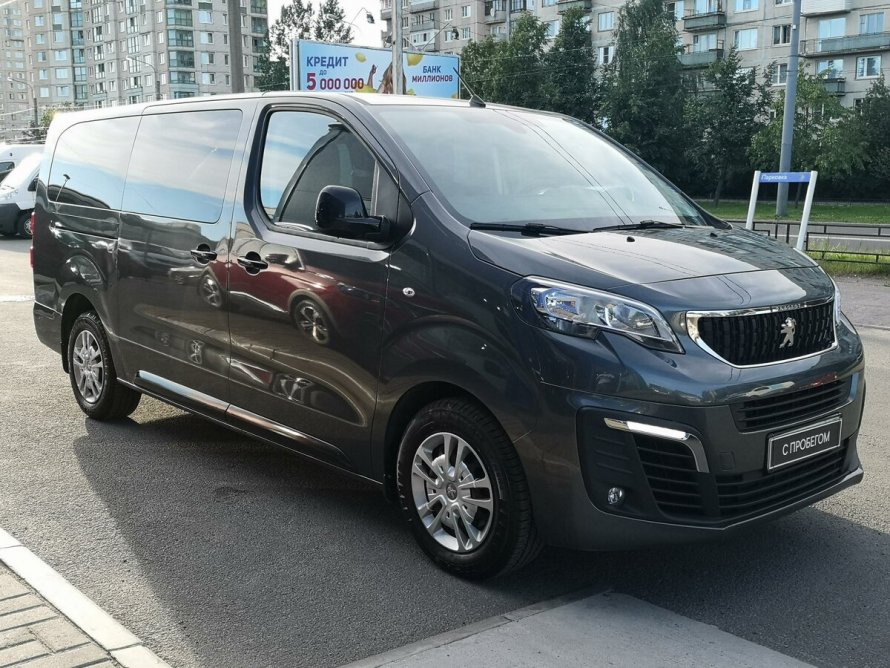 Peugeot traveller Active Standard