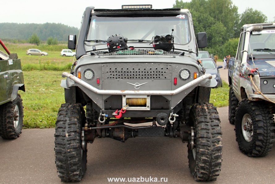 УАЗ Hunter тр3