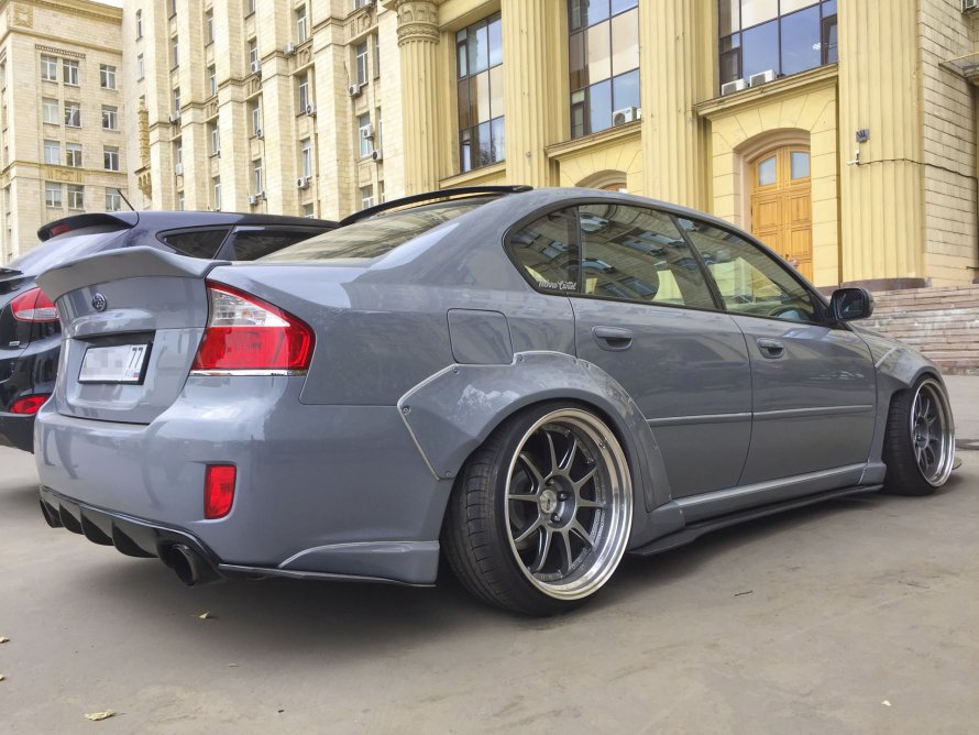Subaru Legacy Ducktail