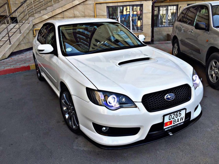 Subaru Legacy b4 BL