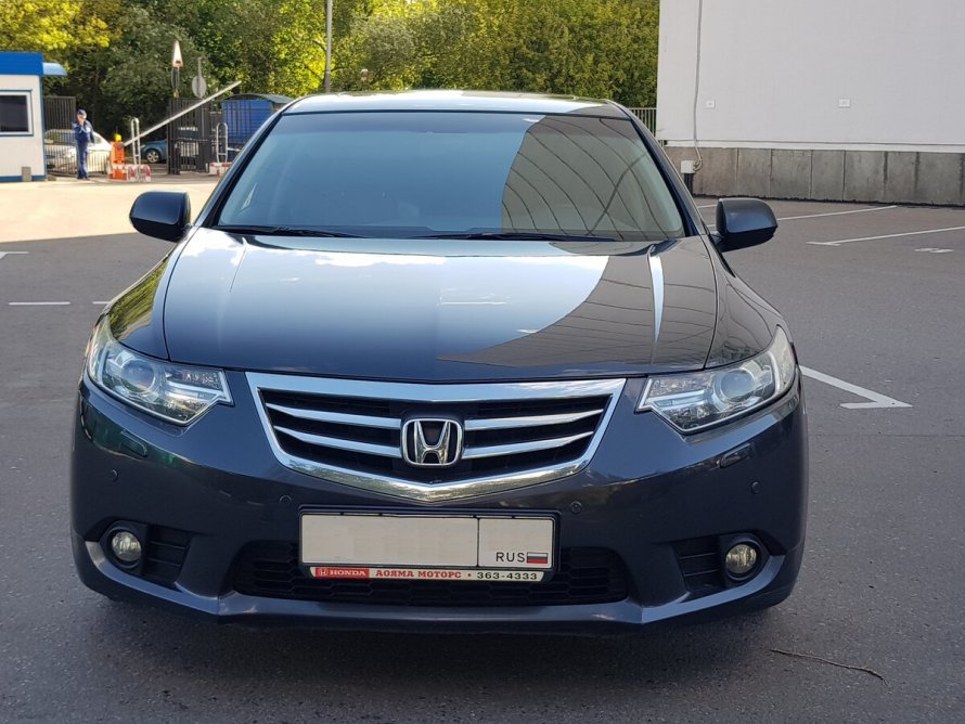 Honda Accord 8 Рестайлинг белый