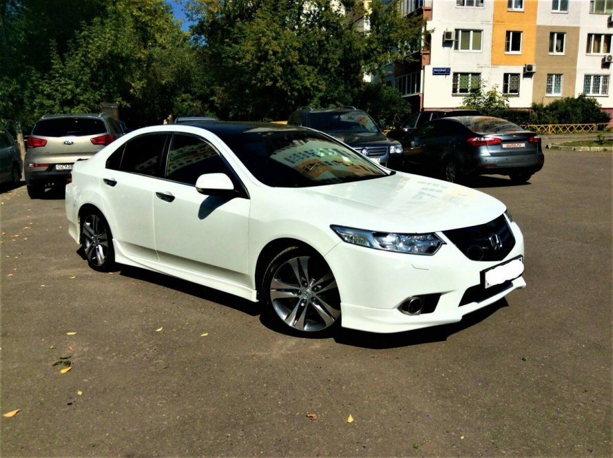 Honda Accord VIII 2011