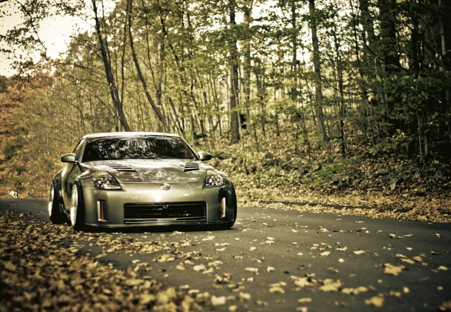 Nissan 350z зеленый