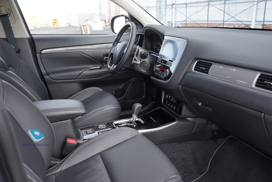 Mitsubishi Outlander III Рестайлинг 3 салон