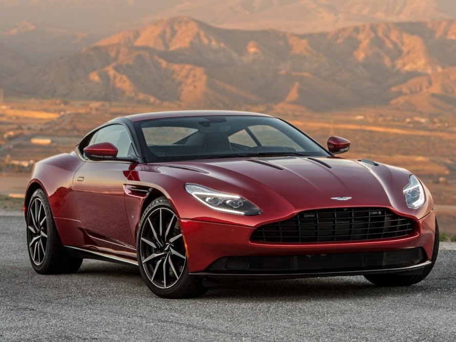 Астон Мартин db11