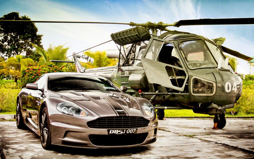 Aston Martin DBS v12 James Bond