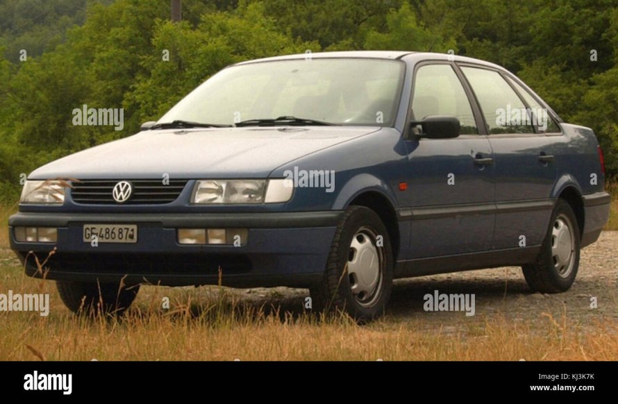 Volkswagen Passat b4 седан