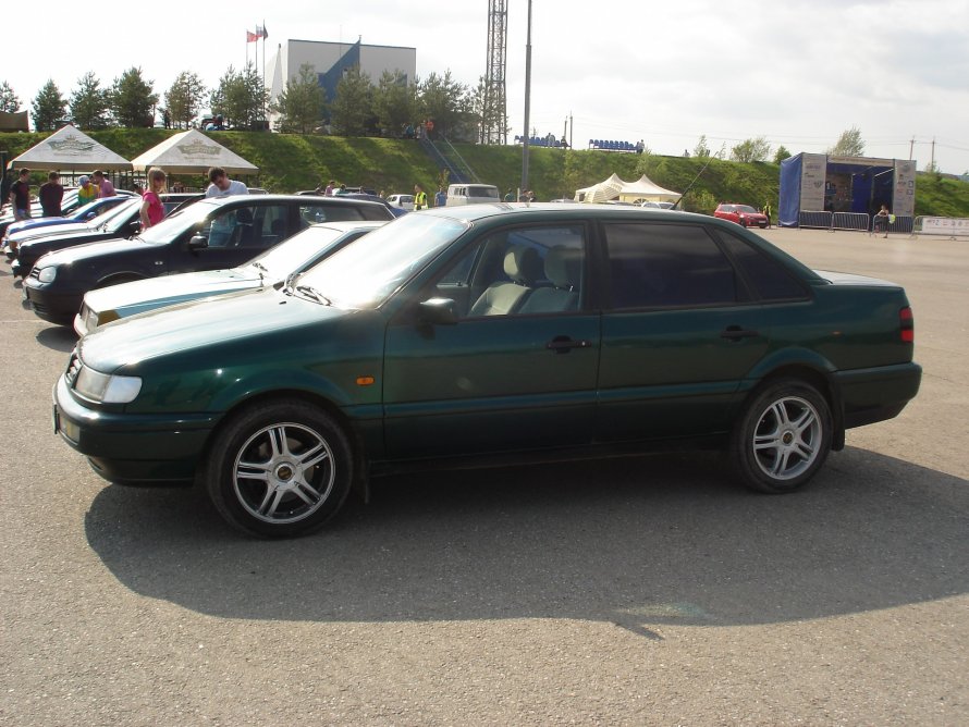 Volkswagen Passat b3 седан