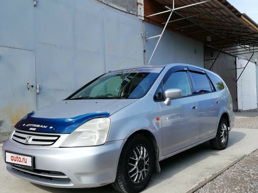 Honda Stream 2002 год