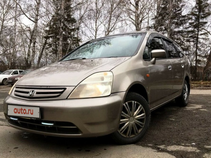 Honda Stream 2002 год