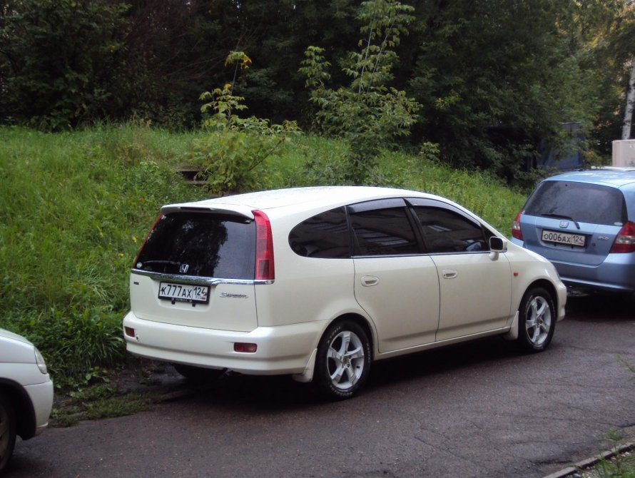 Honda Stream 2002