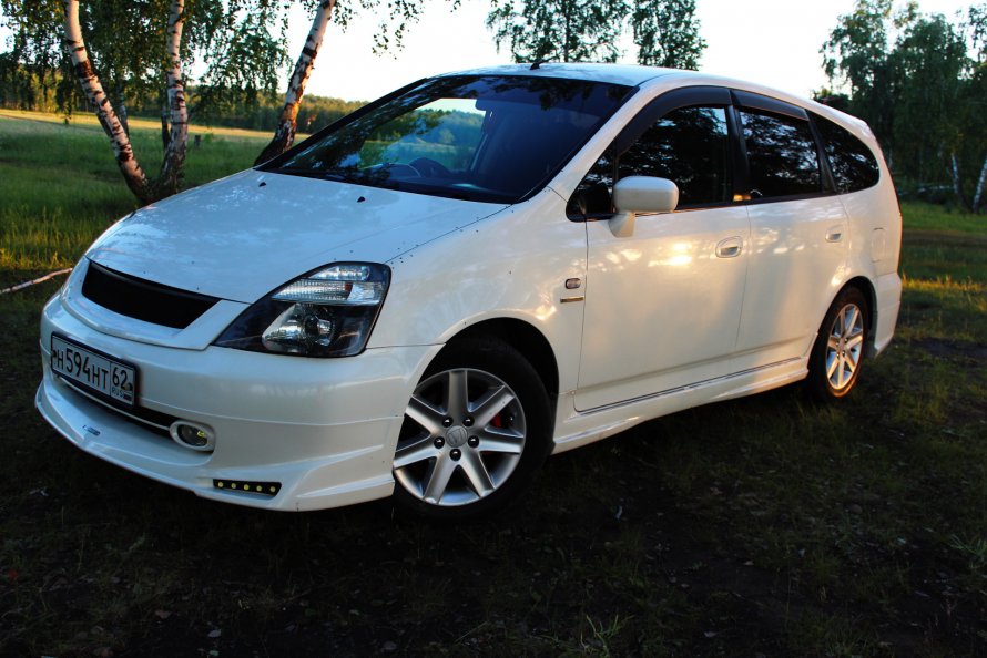 Honda Stream rn2