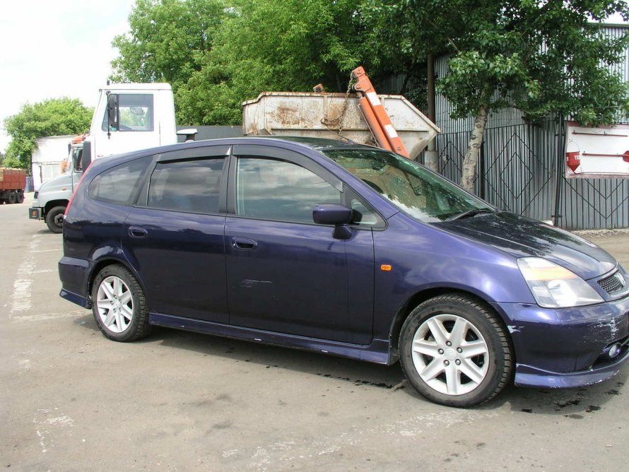 Honda Stream 2002
