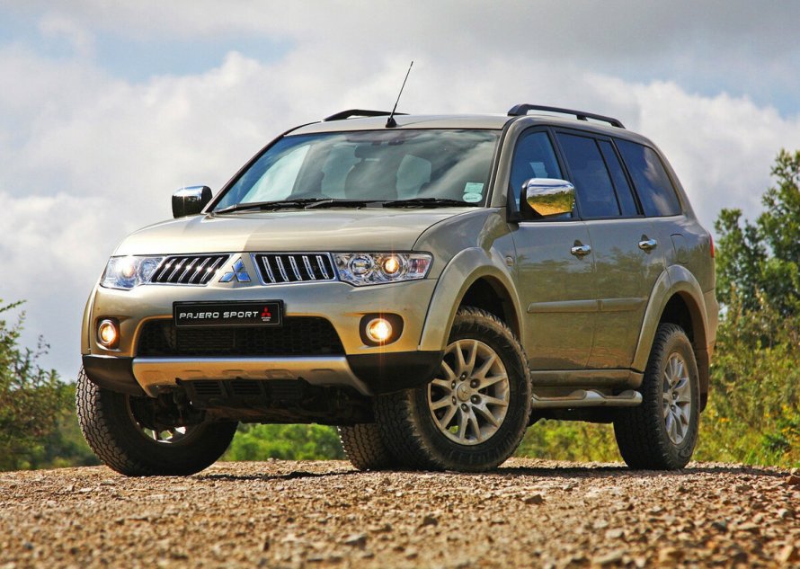 Mitsubishi Pajero Sport II