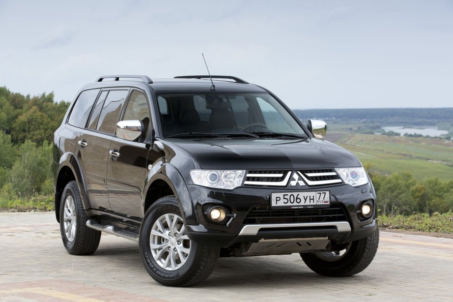 Mitsubishi Pajero Sport 2014