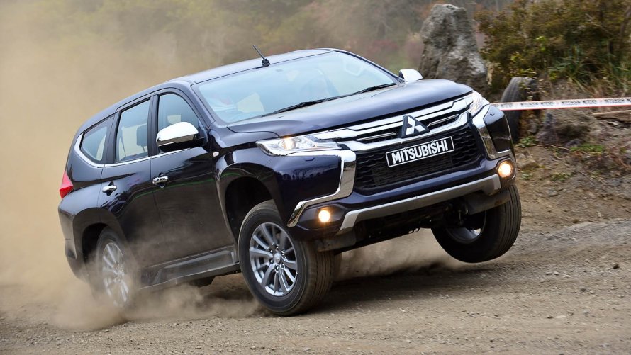Mitsubishi Pajero Sport 200