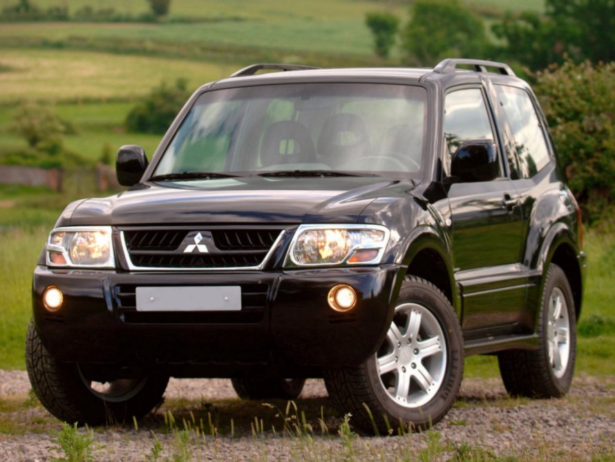 Mitsubishi Pajero 2003-2006