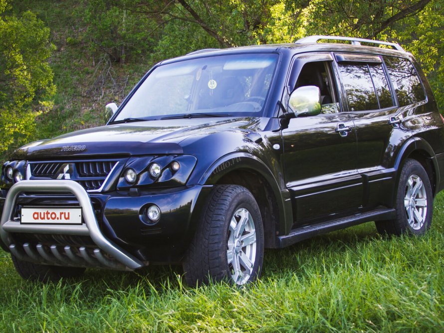 Mitsubishi Pajero III 2002