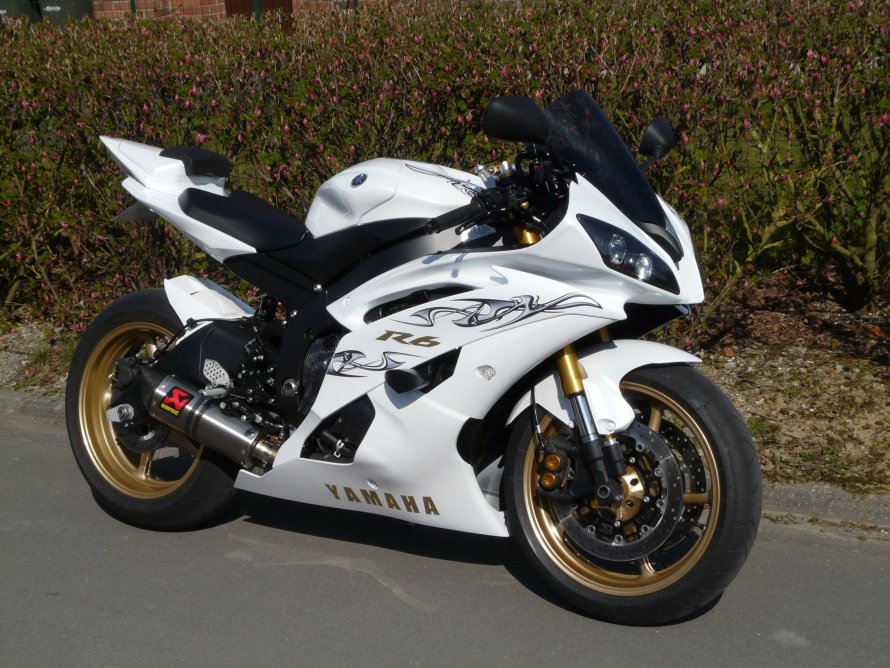 Yamaha r6 2005 белая