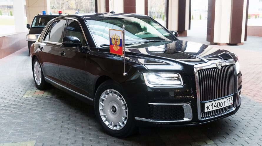 Авто президента России Аурус
