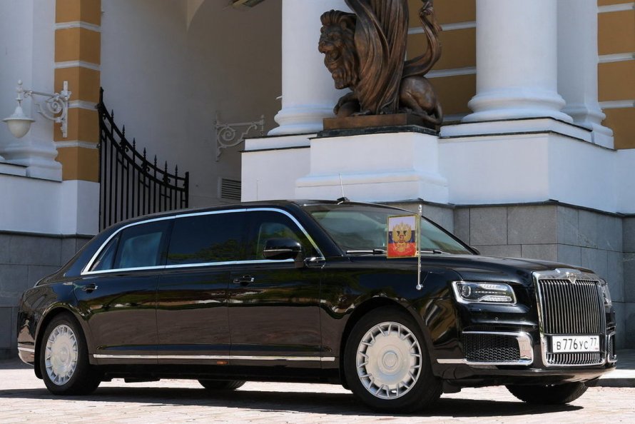 Aurus Senat Limousine l700 салон