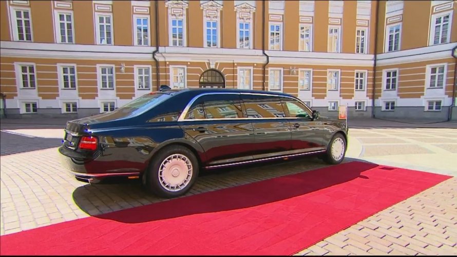 Лимузин Путина Aurus Senat Limousine