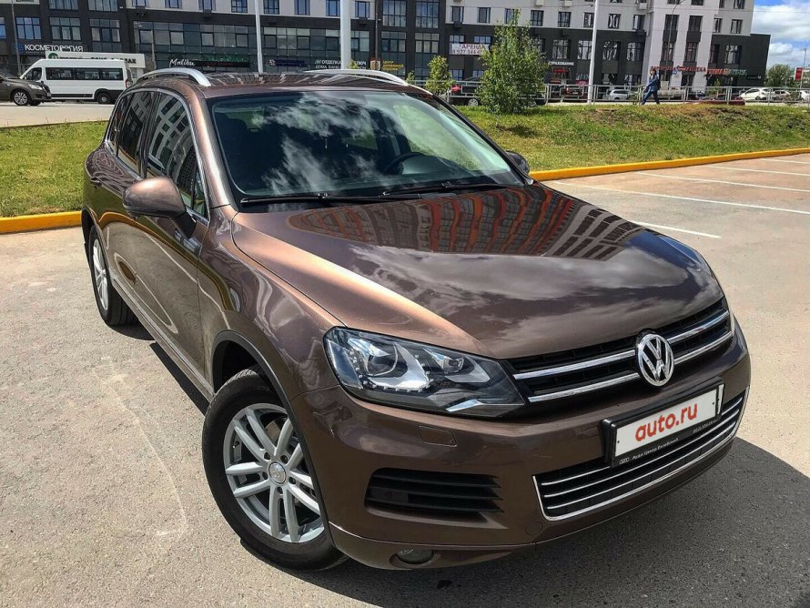 Volkswagen Touareg 2011 коричневый