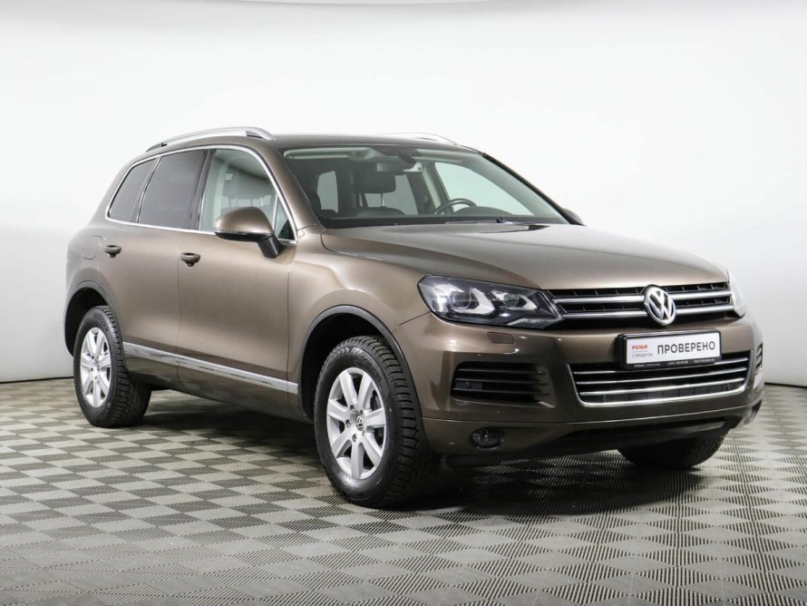 Volkswagen Touareg 2016 Sport Grey