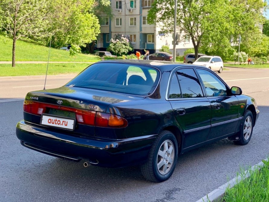 Hyundai Sonata 3