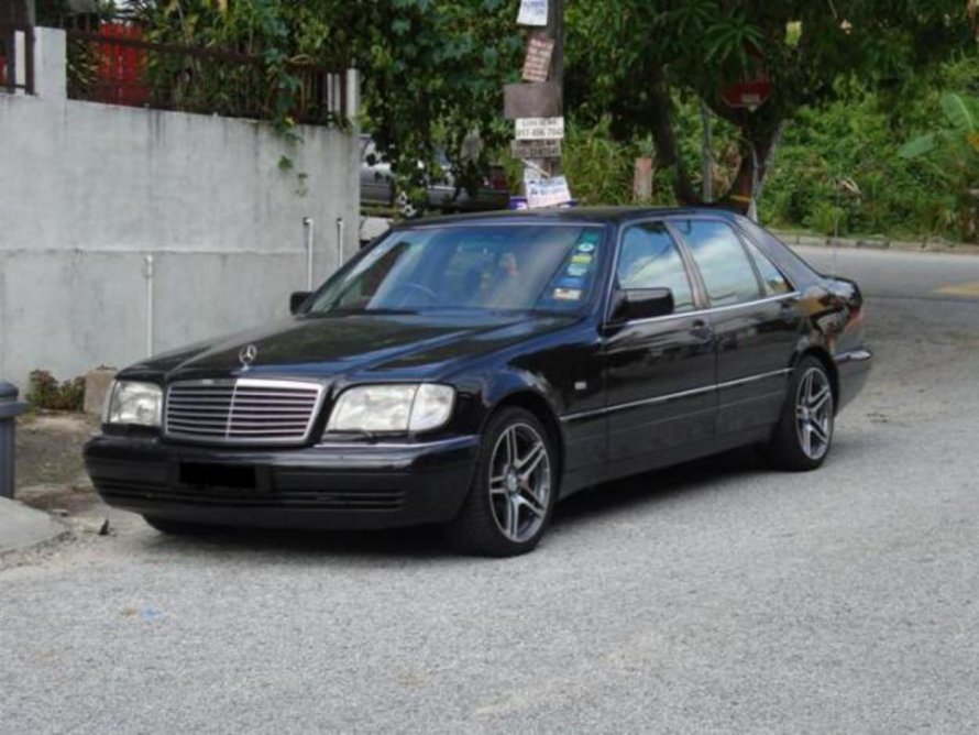Mercedes Benz s320