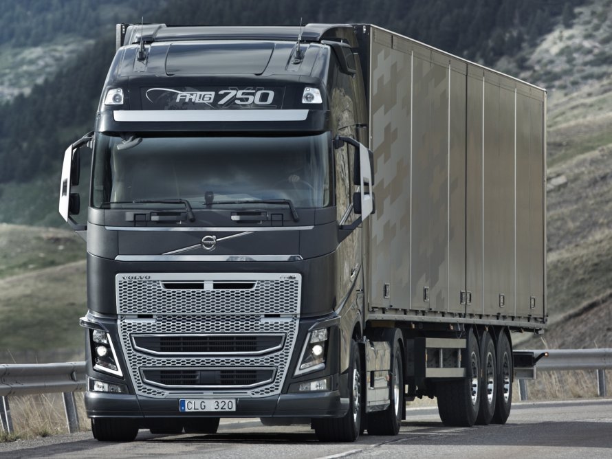 Грузовик Volvo fh16