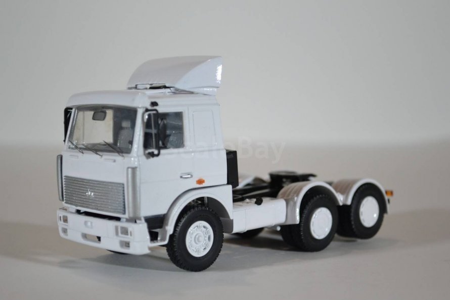 Сборная модель МАЗ-6422 ранний