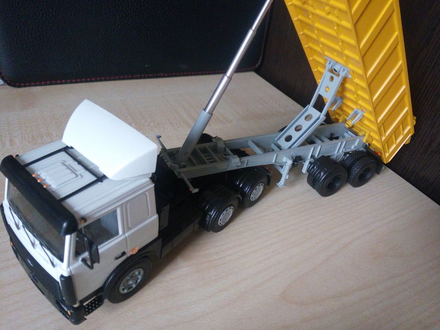 МАЗ 6422 AVD models