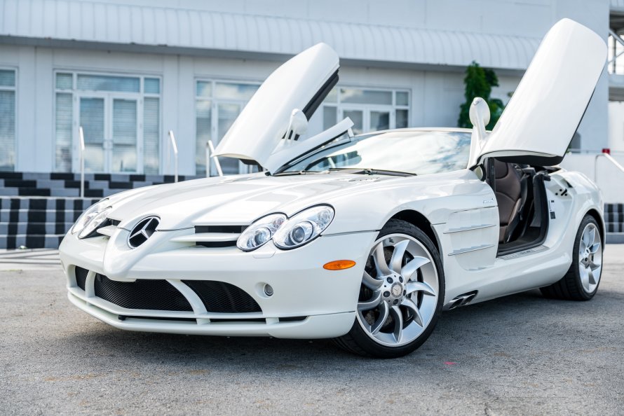 Мерседес Benz SLR MCLAREN