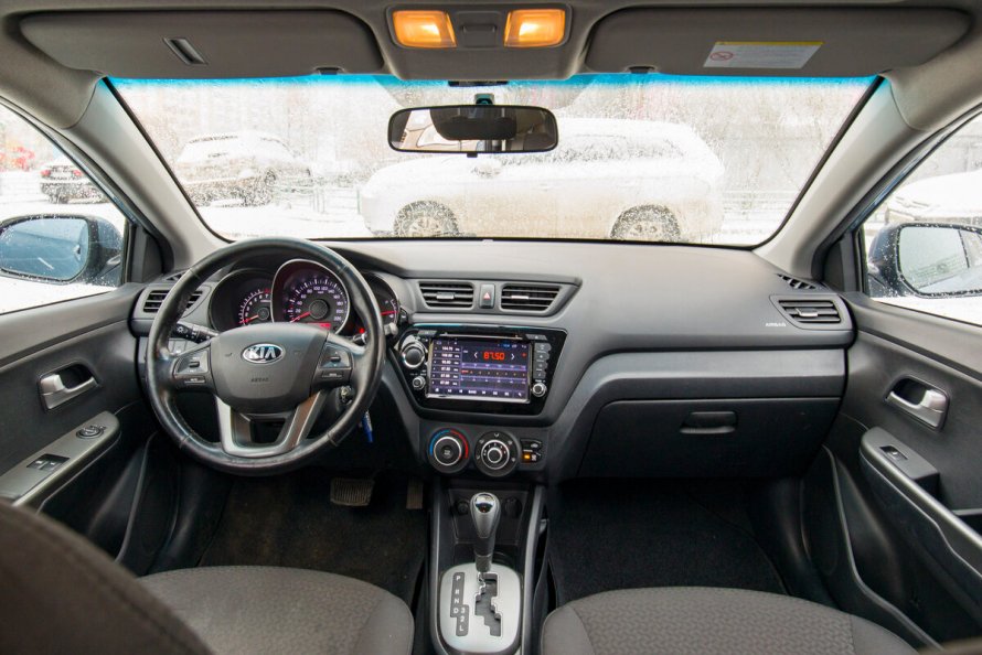 Kia Rio 2020 салон Comfort