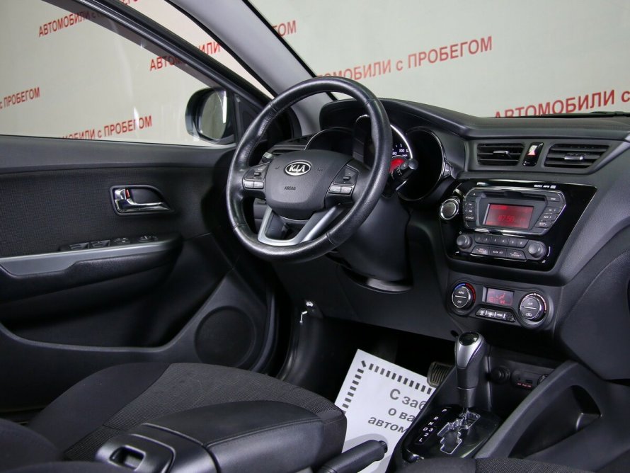 Kia Rio 4 Люкс салон