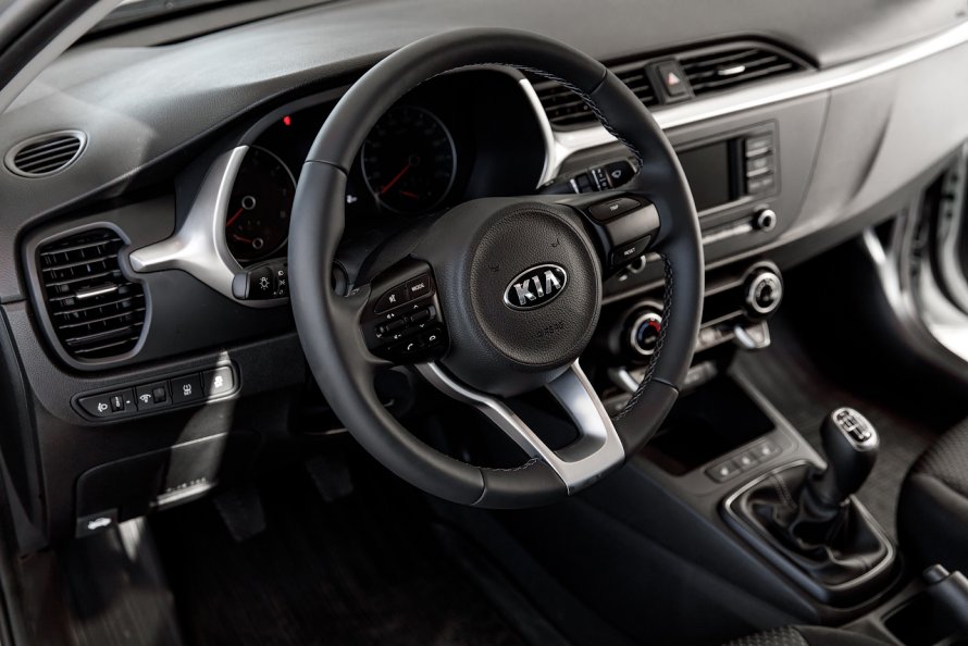 Kia Rio x 2021 комплектация комфорт