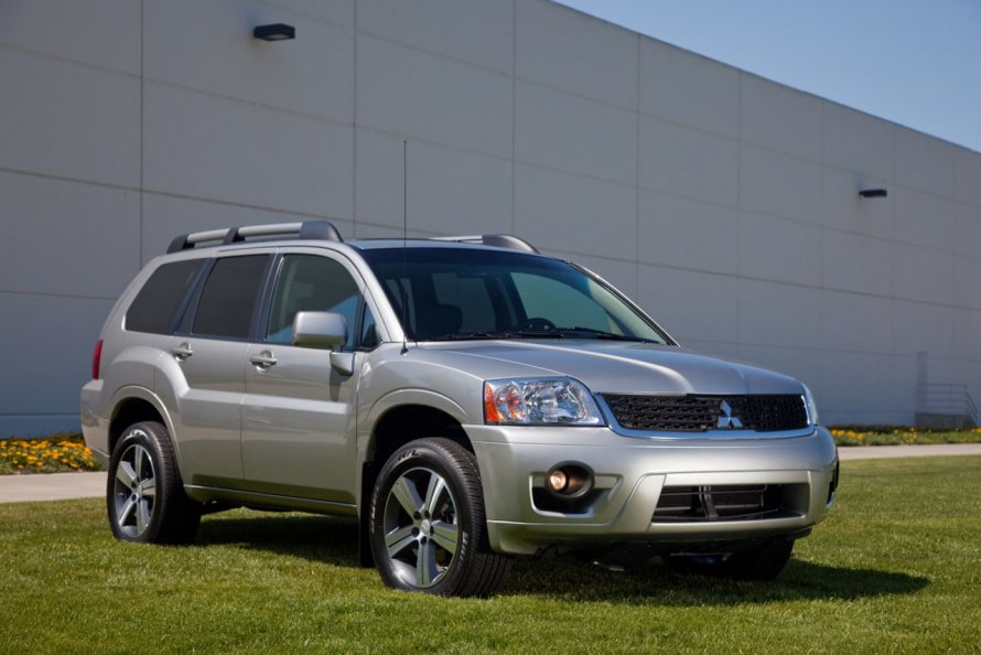 Mitsubishi Endeavor 2010