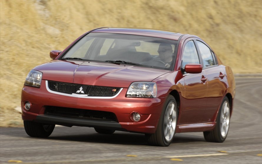 Красный Mitsubishi Lancer x 2014