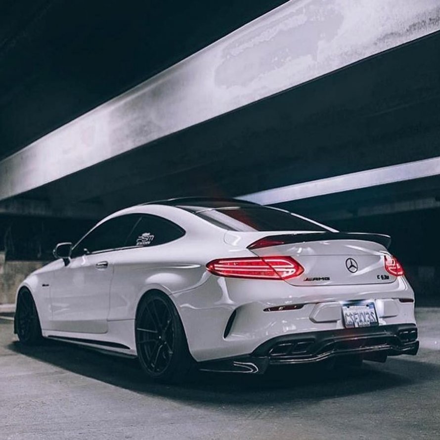 Мерседес АМГ C 63 S