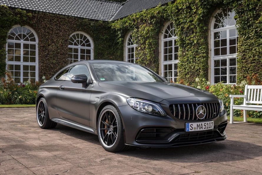 Mercedes Benz c63 AMG 2020