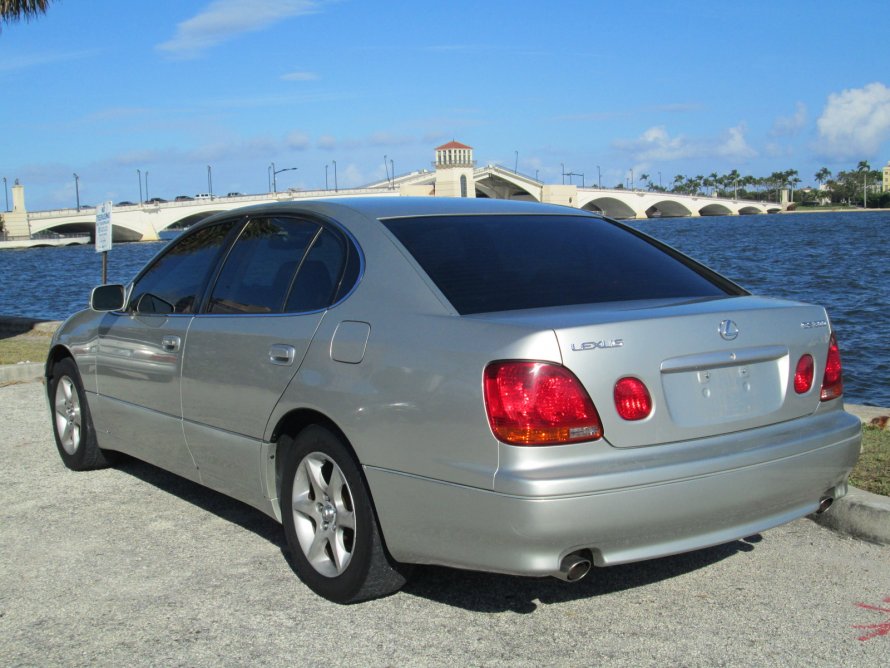 Лексус gs300 2003