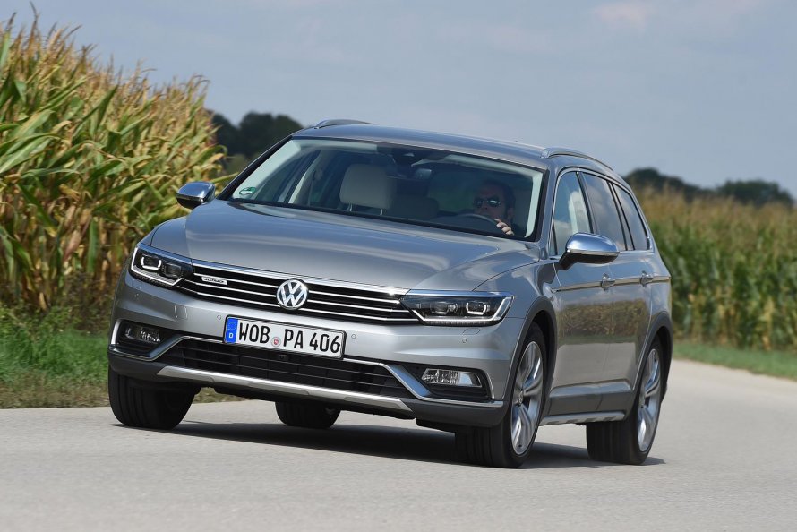 VW Passat Alltrack 2021