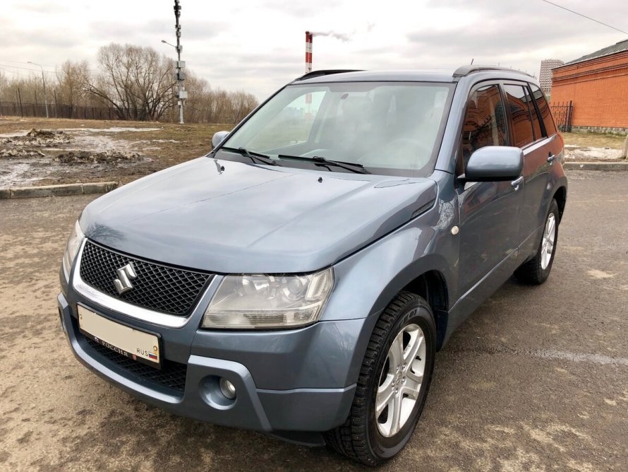 Купить машину Сузуки Гранд Витара с пробегом 2007 года на автору СПБ