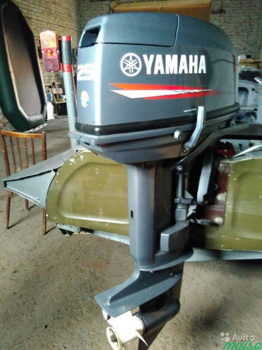 Лодочный мотор Yamaha 25